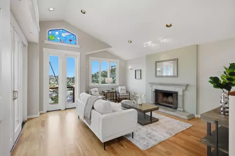 285 Humboldt Rd, Brisbane, CA 94005