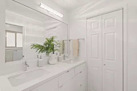 713 Alice Ave, Mountain View, CA 94041 photo 32