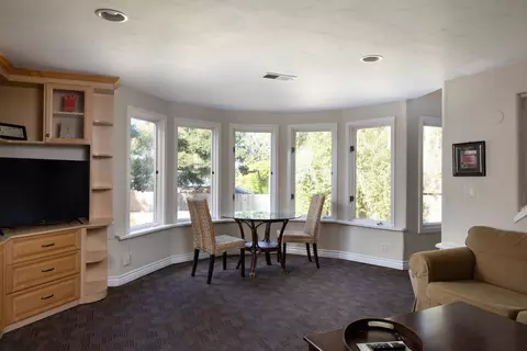 Living - 938 Lighthouse Ave, Pacific Grove, CA 93950 photo 3 of 4