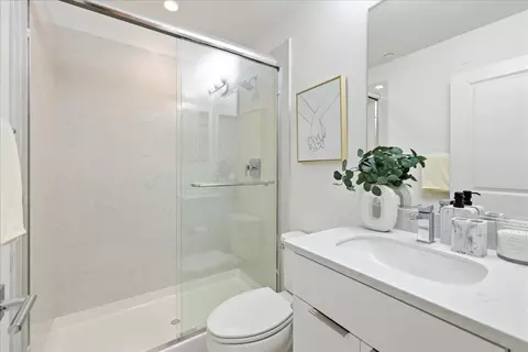 Bath - 1257 Verano Rd, Mountain View, CA 94043 photo 1 of 5