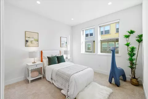 Bedroom - 1257 Verano Rd, Mountain View, CA 94043 photo 1 of 6