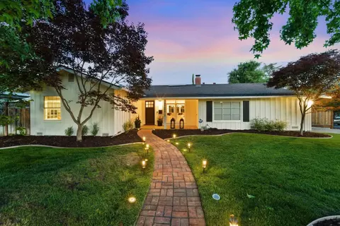 16180 Jasmine Way, Los Gatos, CA 95032