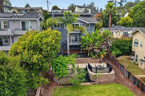 Exterior - 104 Vista Mar Ct, Aptos, CA 95003 photo 9 of 10