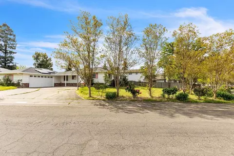Exterior - 6026 Ranger Way, Carmichael, CA 95608 photo 3 of 4