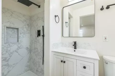 Bath - 6026 Ranger Way, Carmichael, CA 95608 photo 2 of 2