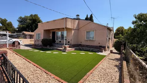 22444 Fuller Ave, Hayward, CA 94541