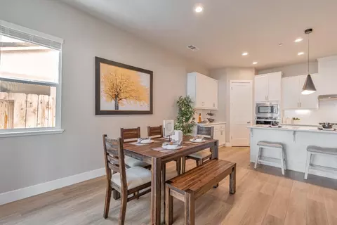 Dining - 2408 Dilip Dr, Manteca, CA 95337 photo 2 of 5