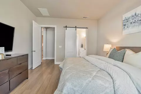 Bedroom - 2408 Dilip Dr, Manteca, CA 95337 photo 6 of 9