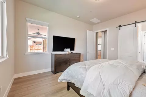 Bedroom - 2408 Dilip Dr, Manteca, CA 95337 photo 5 of 9