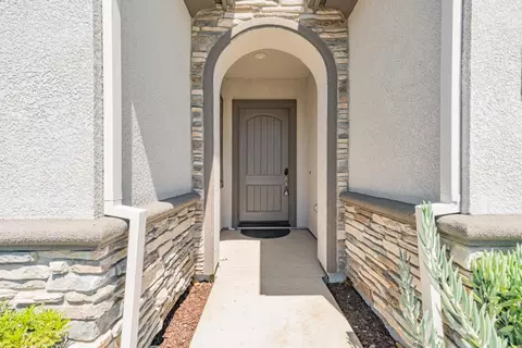 Entry Way - 2408 Dilip Dr, Manteca, CA 95337 photo 1 of 1