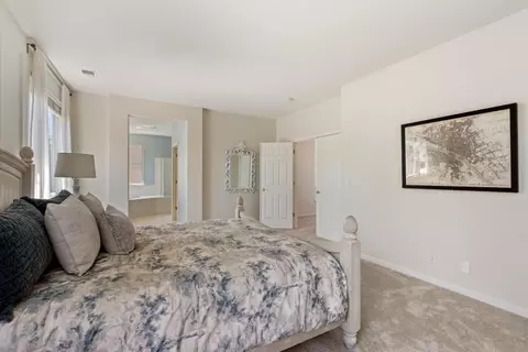 Bedroom - 4715 Peninsula Point Dr, Seaside, CA 93955 photo 4 of 6