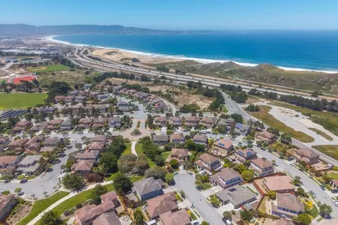 View/Area - 4715 Peninsula Point Dr, Seaside, CA 93955 photo 2 of 2