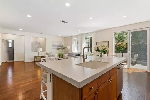Kitchen - 4715 Peninsula Point Dr, Seaside, CA 93955 photo 3 of 3