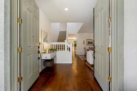 Entry Way - 4715 Peninsula Point Dr, Seaside, CA 93955 photo 1 of 6