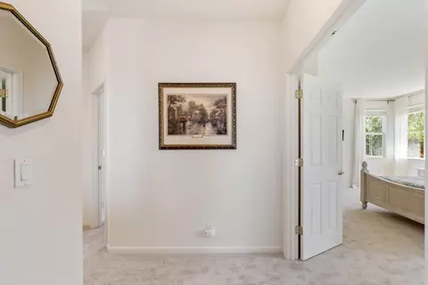 Entry Way - 4715 Peninsula Point Dr, Seaside, CA 93955 photo 5 of 6