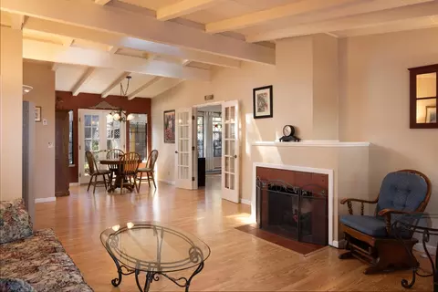 1103 Kenet Pl, Pacific Grove, CA 93950