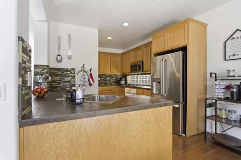 1979 Bradbury St, Salinas, CA 93906 photo 12