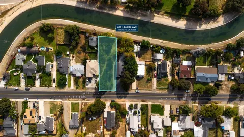 409 Laurel Ave, Modesto, CA 95351 photo 2