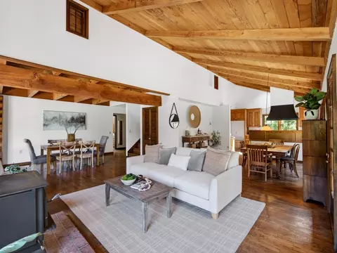 Living - 925 Old Farm Ln, Aptos, CA 95003 photo 3 of 6