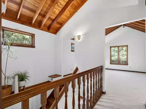 Entry Way - 925 Old Farm Ln, Aptos, CA 95003 photo 4 of 4