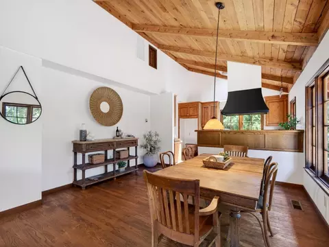 Dining - 925 Old Farm Ln, Aptos, CA 95003 photo 5 of 8