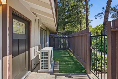 Exterior - 5442 Roundtree Ct A, Concord, CA 94521 photo 3 of 6