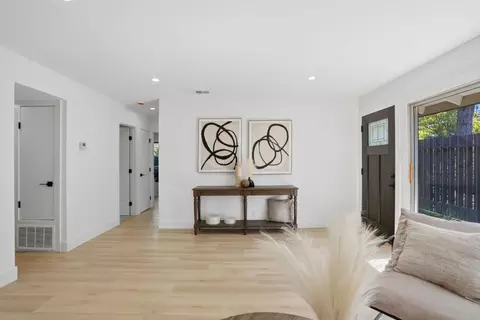 Entry Way - 5442 Roundtree Ct A, Concord, CA 94521 photo 1 of 1