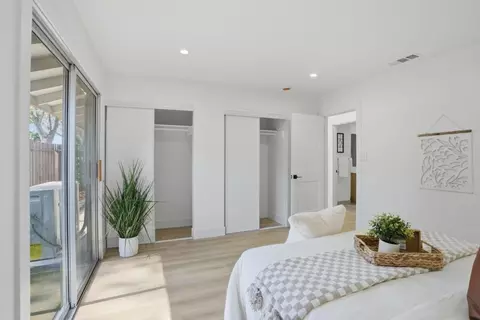 Bedroom - 5442 Roundtree Ct A, Concord, CA 94521 photo 3 of 4