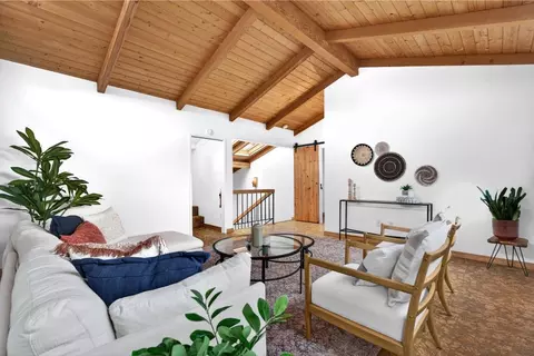 Living - 315 Mccormick Ave, Capitola, CA 95010 photo 4 of 4