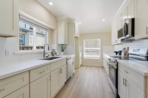 135 E Younger Ave, San Jose, CA 95112