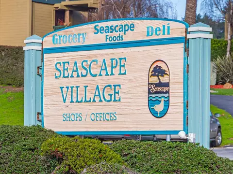 View/Area - 1610 Dolphin Dr, Aptos, CA 95003 photo 2 of 4