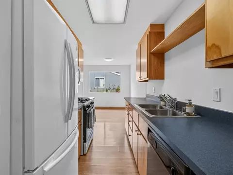 Kitchen - 1610 Dolphin Dr, Aptos, CA 95003 photo 4 of 6