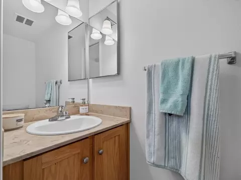 Bath - 1610 Dolphin Dr, Aptos, CA 95003 photo 1 of 4