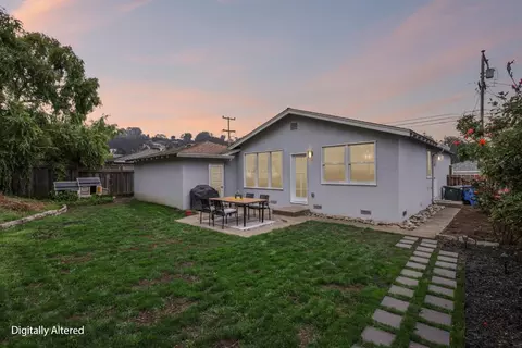 Exterior - 867 Serena Dr, Pacifica, CA 94044 photo 10 of 10