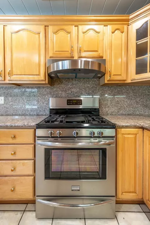 Kitchen - 1483 Mercury Ct, Milpitas, CA 95035 photo 5 of 9