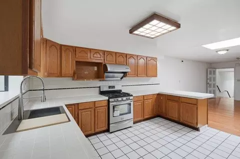565 Crespi Dr, Pacifica, CA 94044 photo 47