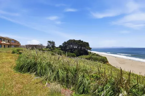 View/Area - 620 Seascape Resort Dr, Aptos, CA 95003 photo 4 of 20