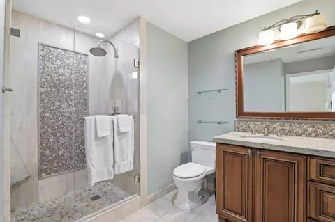 Bath - 620 Seascape Resort Dr, Aptos, CA 95003 photo 1 of 2