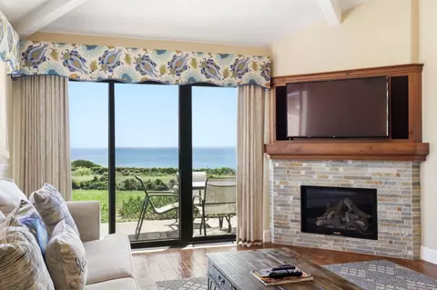 Living - 620 Seascape Resort Dr, Aptos, CA 95003 photo 5 of 7