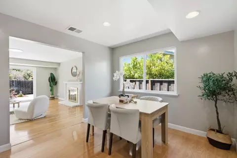 Dining - 847 Alderbrook Ln, Cupertino, CA 95014 photo 1 of 4
