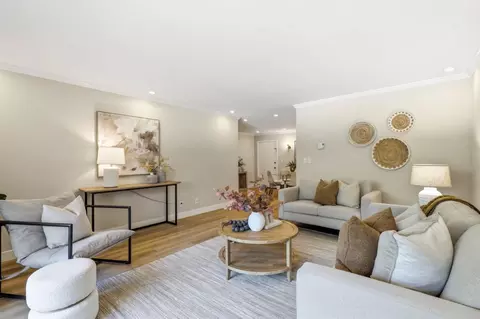 Living - 1031 Crestview Dr 106, Mountain View, CA 94040 photo 3 of 4