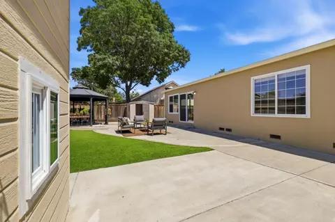Exterior - 536 Covington Way, Livermore, CA 94551 photo 8 of 9