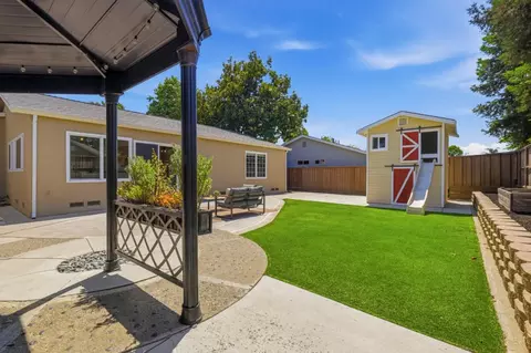 Exterior - 536 Covington Way, Livermore, CA 94551 photo 6 of 9