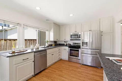 Kitchen - 536 Covington Way, Livermore, CA 94551 photo 2 of 5