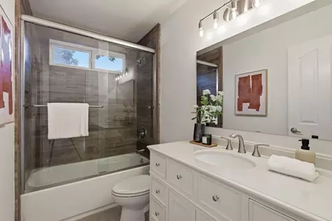 Bath - 536 Covington Way, Livermore, CA 94551 photo 2 of 2