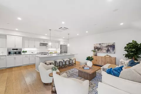 16015 Bartlett Ct, Los Gatos, CA 95032