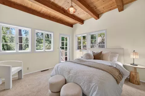 Bedroom - 2030 Sparrow Valley Rd, Aptos, CA 95003 photo 2 of 7