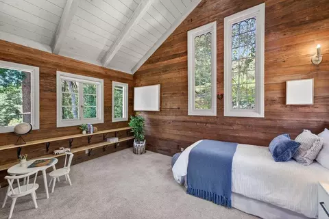 Bedroom - 2030 Sparrow Valley Rd, Aptos, CA 95003 photo 6 of 7
