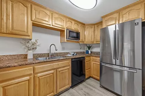 Kitchen - 35159 Lido Blvd, Newark, CA 94560 photo 3 of 4
