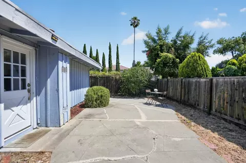 10391 Johnson Ave, Cupertino, CA 95014